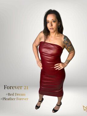 Forever 21 Red Pleather Strapless Bodycon Dress Size M